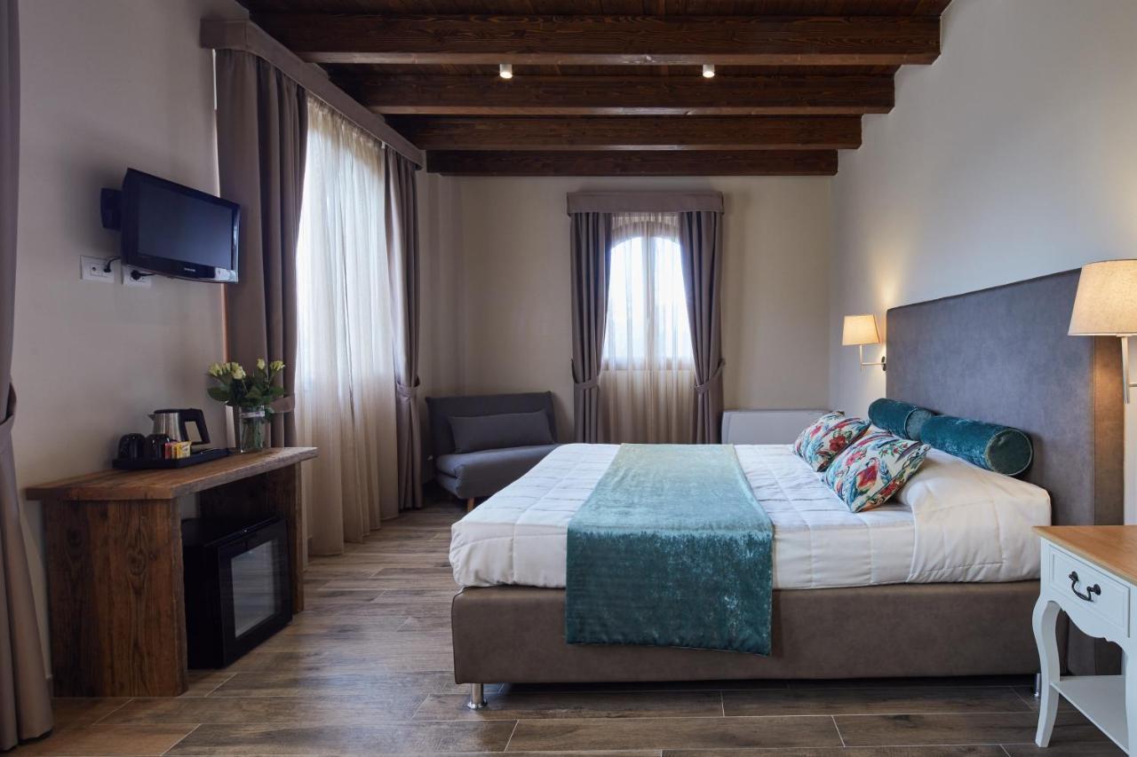 Il Castelluccio Country Resort Restaurant & Spa Barberino di Mugello Εξωτερικό φωτογραφία